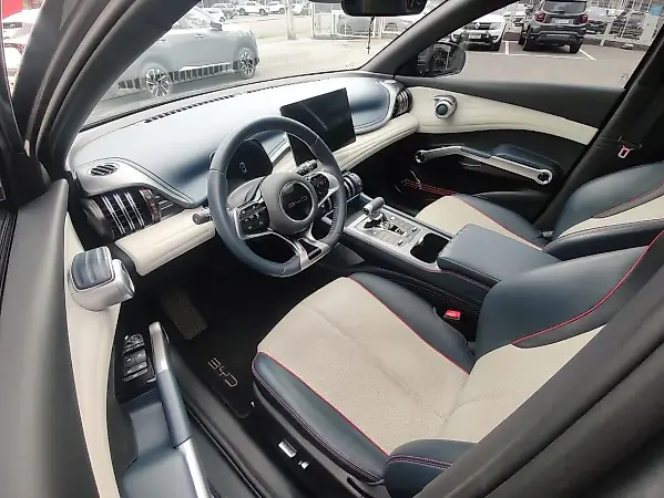 BYD Yuan Plus - Imagem 16