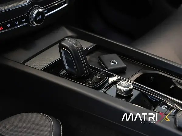 Volvo Xc60 - Imagem 15