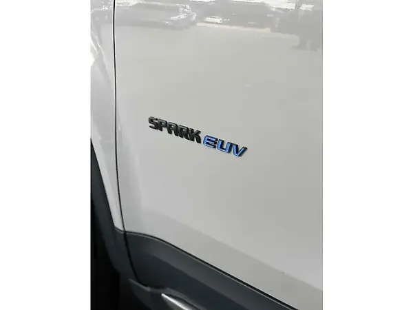 Chevrolet Spark Euv - Imagem 3