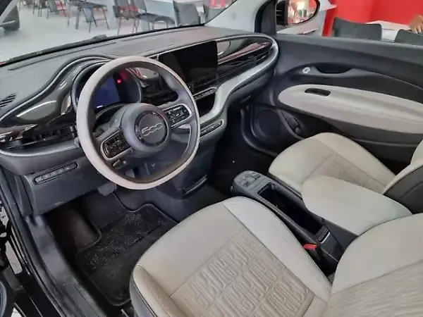 Fiat 500e - Imagem 6