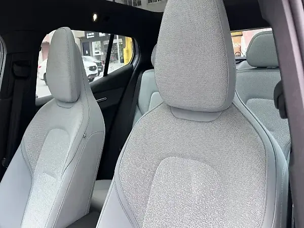 Volvo EX30 - Imagem 5