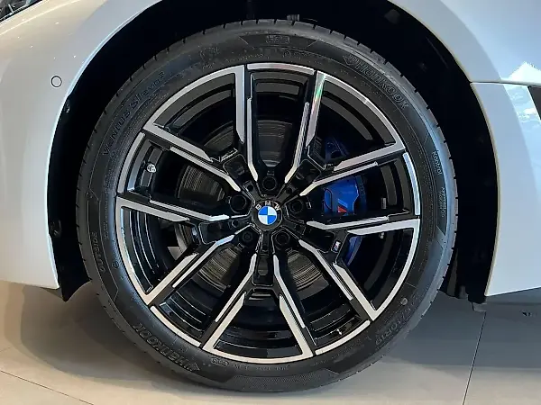 BMW I4 Edrive35 - Imagem 6