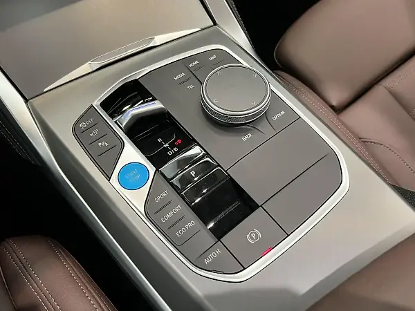 BMW I4 Edrive35 - Imagem 10