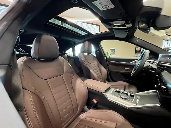 BMW I4 Edrive35 - Imagem 12
