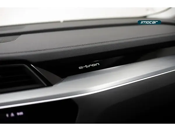 Audi E-tron Sportback - Imagem 17