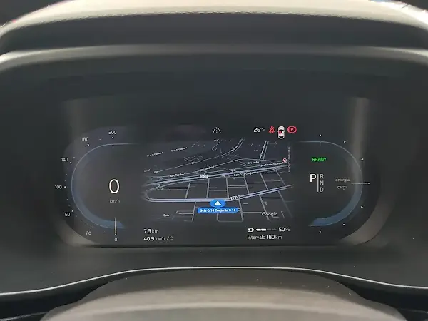 Volvo XC40 Recharge - Imagem 11