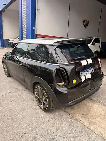 Mini Cooper SE - Imagem 4