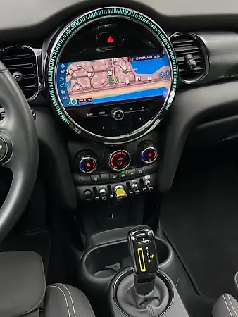 Mini Cooper SE - Imagem 10