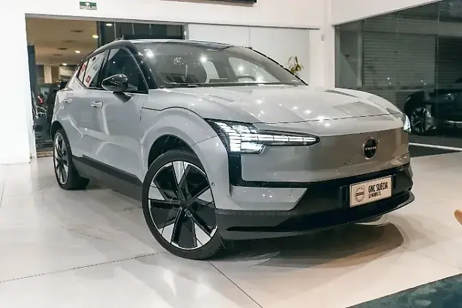 Volvo EX30 - Imagem 1