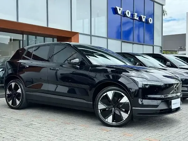 Volvo EX30 - Imagem 1