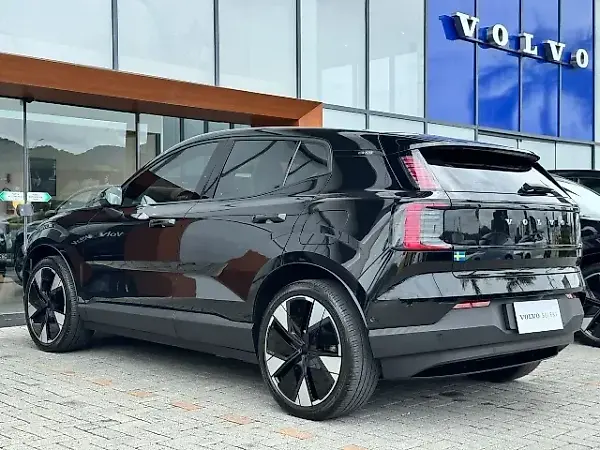 Volvo EX30 - Imagem 4