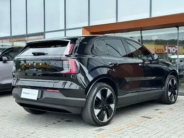 Volvo EX30 - Imagem 6