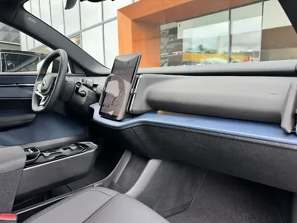 Volvo EX30 - Imagem 10