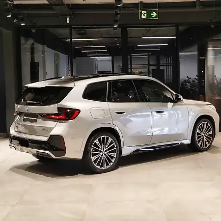 BMW IX1 - Imagem 5