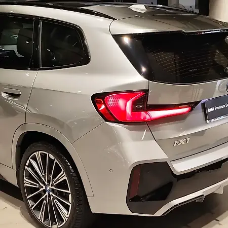 BMW IX1 - Imagem 8