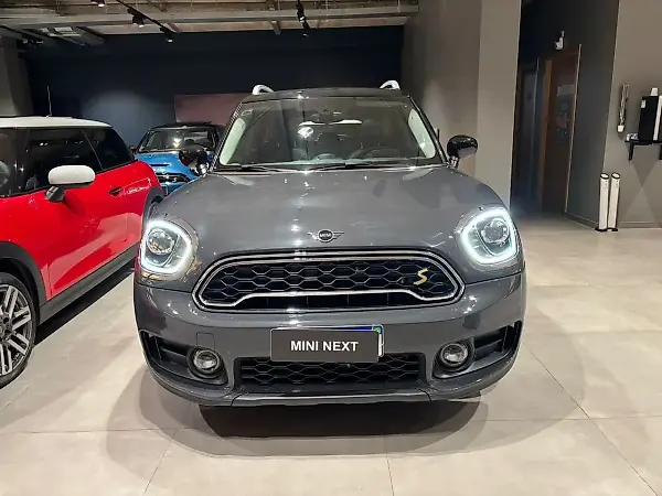 Mini Cooper SE - Imagem 1