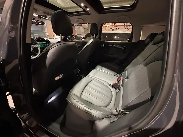Mini Cooper SE - Imagem 11