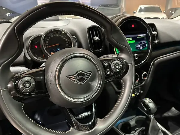 Mini Cooper SE - Imagem 15