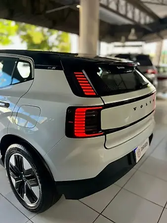 Volvo EX30 - Imagem 5