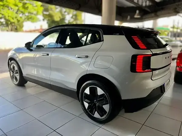 Volvo EX30 - Imagem 6