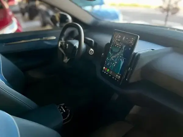 Volvo EX30 - Imagem 14