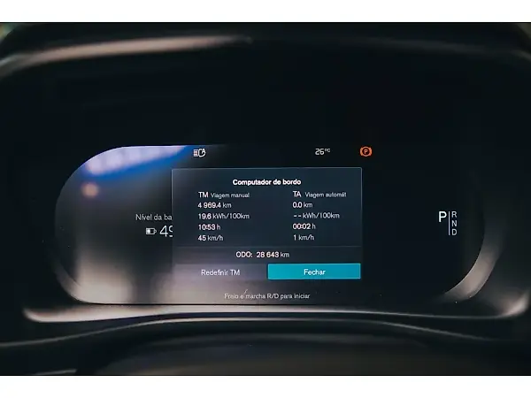 Volvo XC40 Recharge - Imagem 14