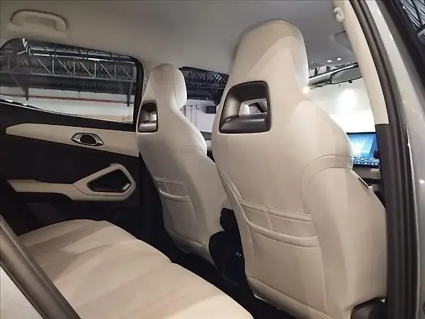 BYD Yuan Pro - Imagem 16