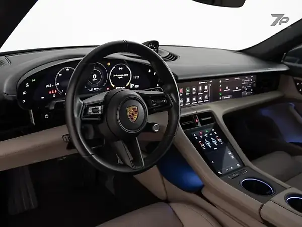 Porsche Taycan - Imagem 5