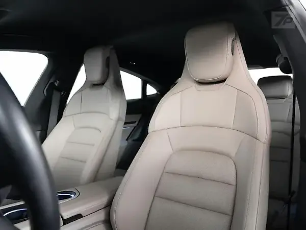 Porsche Taycan - Imagem 10