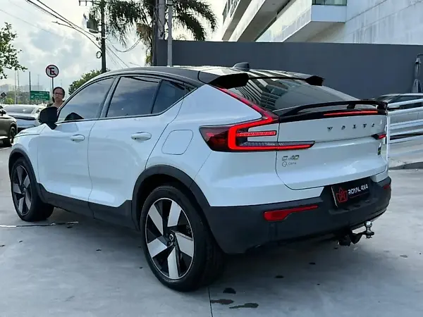 Volvo C40 Recharge - Imagem 7