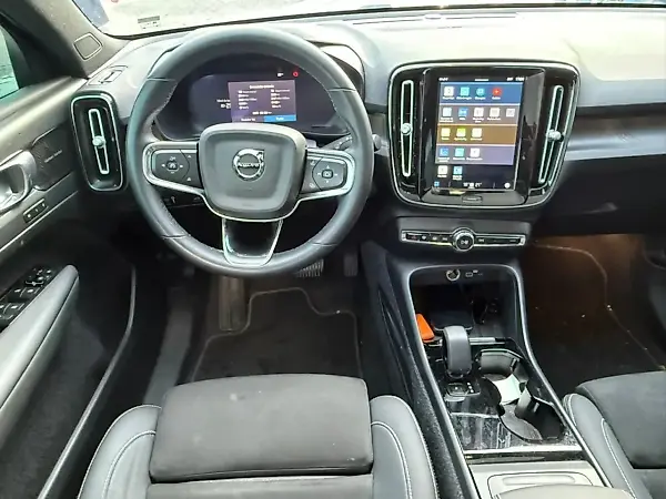 Volvo C40 Recharge - Imagem 8