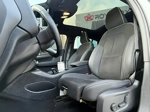 Volvo C40 Recharge - Imagem 10