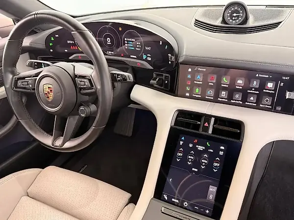 Porsche Taycan - Imagem 11