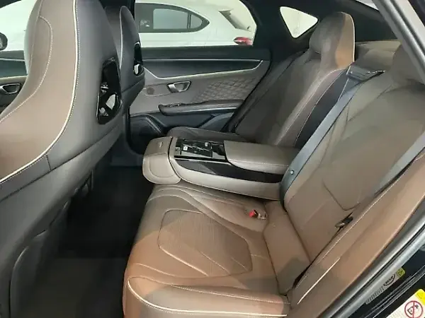 BYD Han - Imagem 10