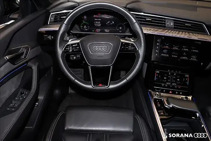 Audi E-tron Sportback - Imagem 13