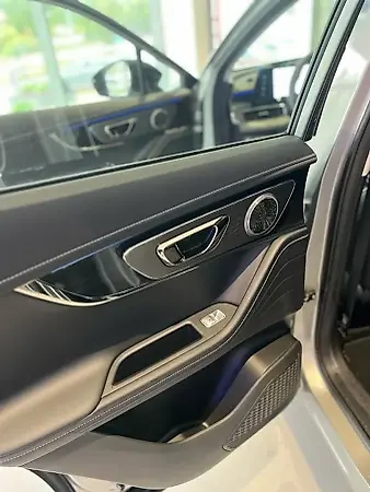 Omoda E5 - Imagem 8