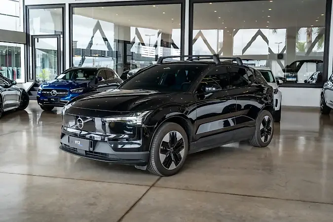 Volvo EX30 - Imagem 1