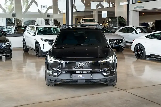 Volvo EX30 - Imagem 3