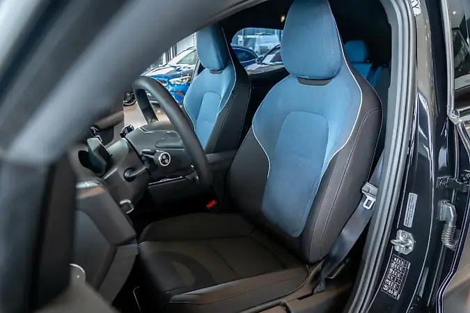 Volvo EX30 - Imagem 8