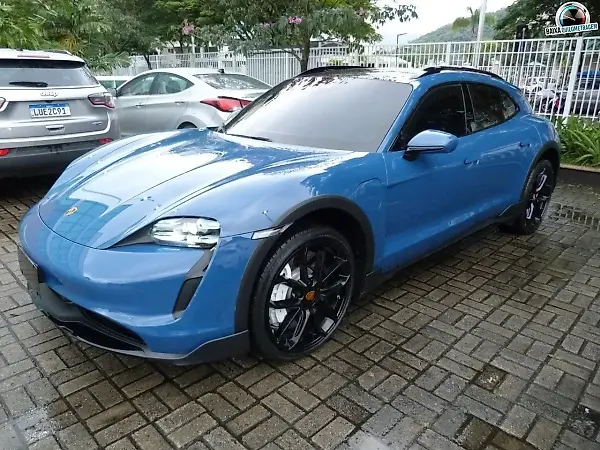 Porsche Taycan - Imagem 2
