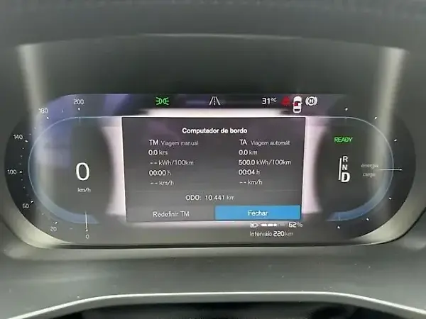Volvo XC40 Recharge - Imagem 5