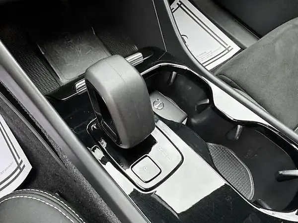 Volvo XC40 Recharge - Imagem 9