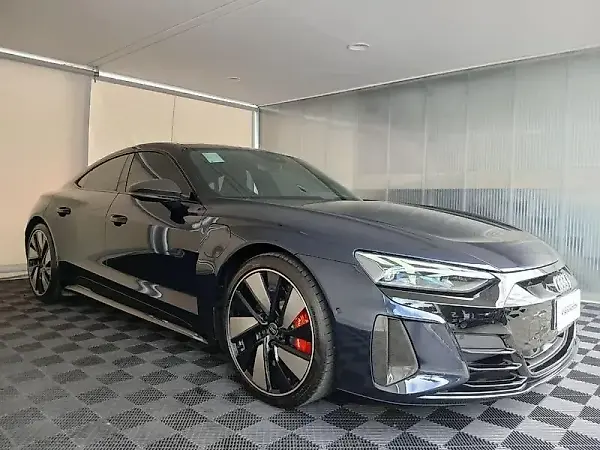 Audi Rs E-tron  GT - Imagem 3