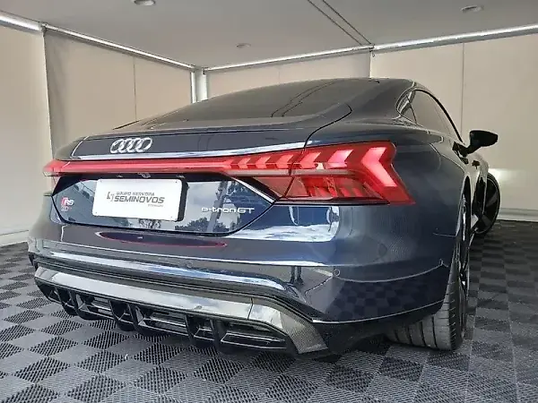 Audi Rs E-tron  GT - Imagem 7