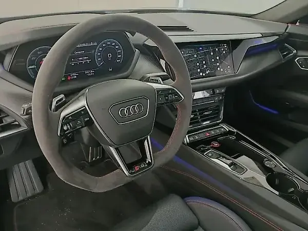 Audi Rs E-tron  GT - Imagem 8
