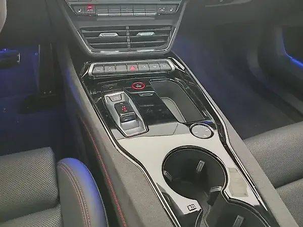 Audi Rs E-tron  GT - Imagem 11