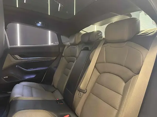 Porsche Taycan - Imagem 20