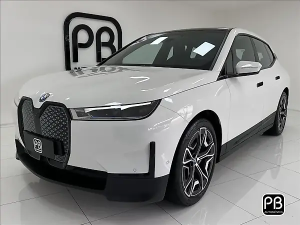 BMW Ix - Imagem 1