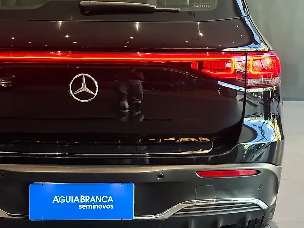 Mercedes Eqb 250 - Imagem 9