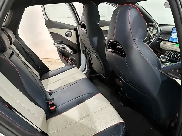 BYD Yuan Plus - Imagem 11